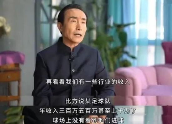 贝尔、凯恩、奥德曼、弗里曼确切都进献了他们一向精准的演技，可恰恰在一些编导但愿我打动的时刻，由于上文提到的剧情设定逻辑的题目，我没法全情投进。